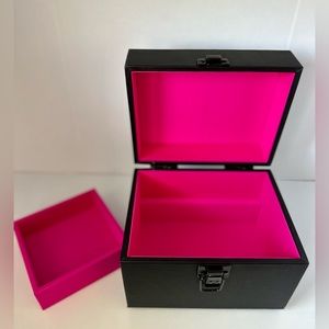 YSL Beautè Jewelry/Cosmetic Box